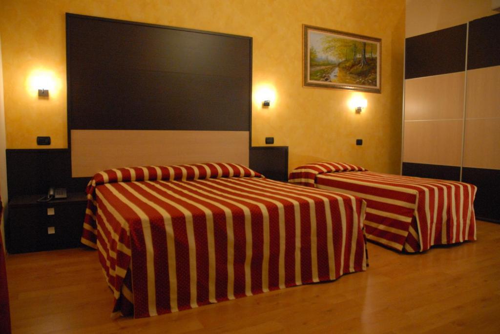 Hotel Iacone Chieti Camera foto