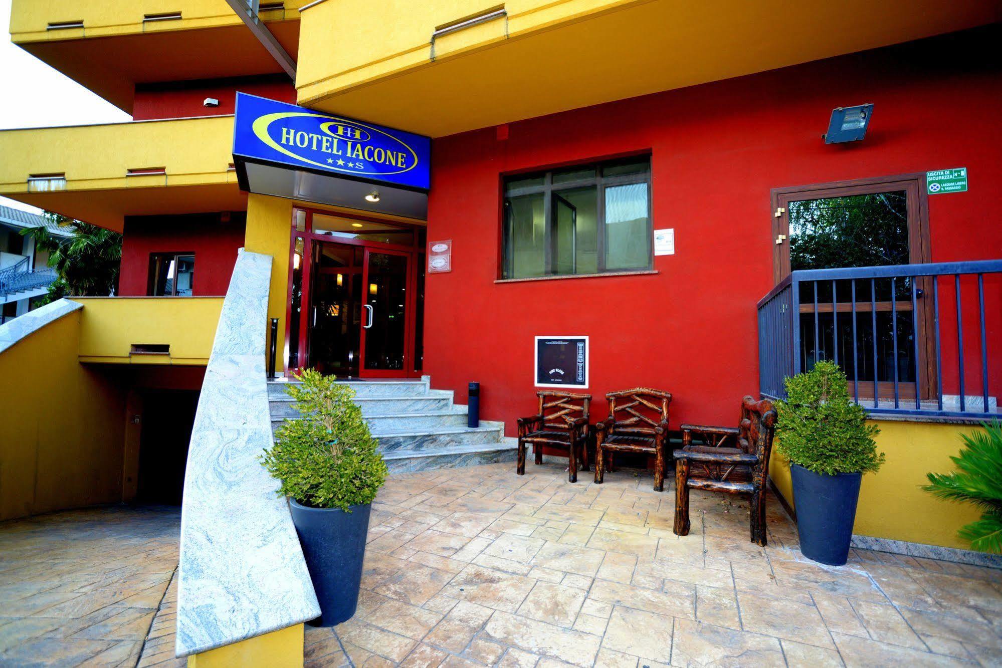 Hotel Iacone Chieti Esterno foto