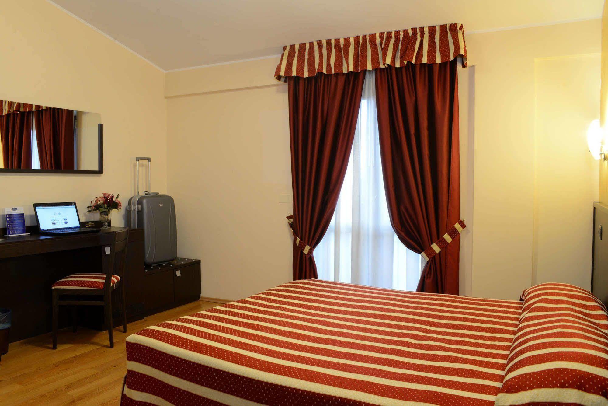 Hotel Iacone Chieti Esterno foto