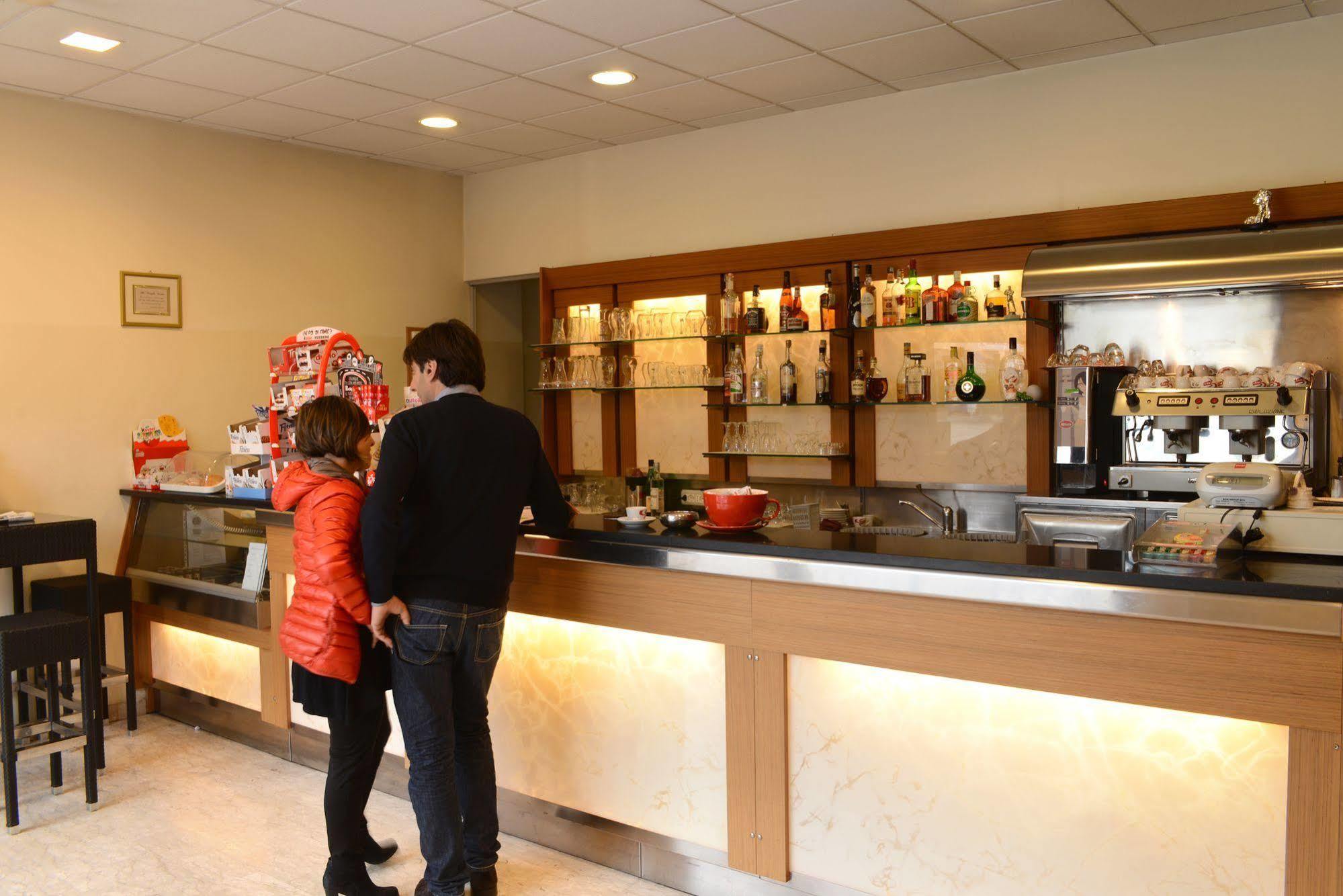 Hotel Iacone Chieti Esterno foto